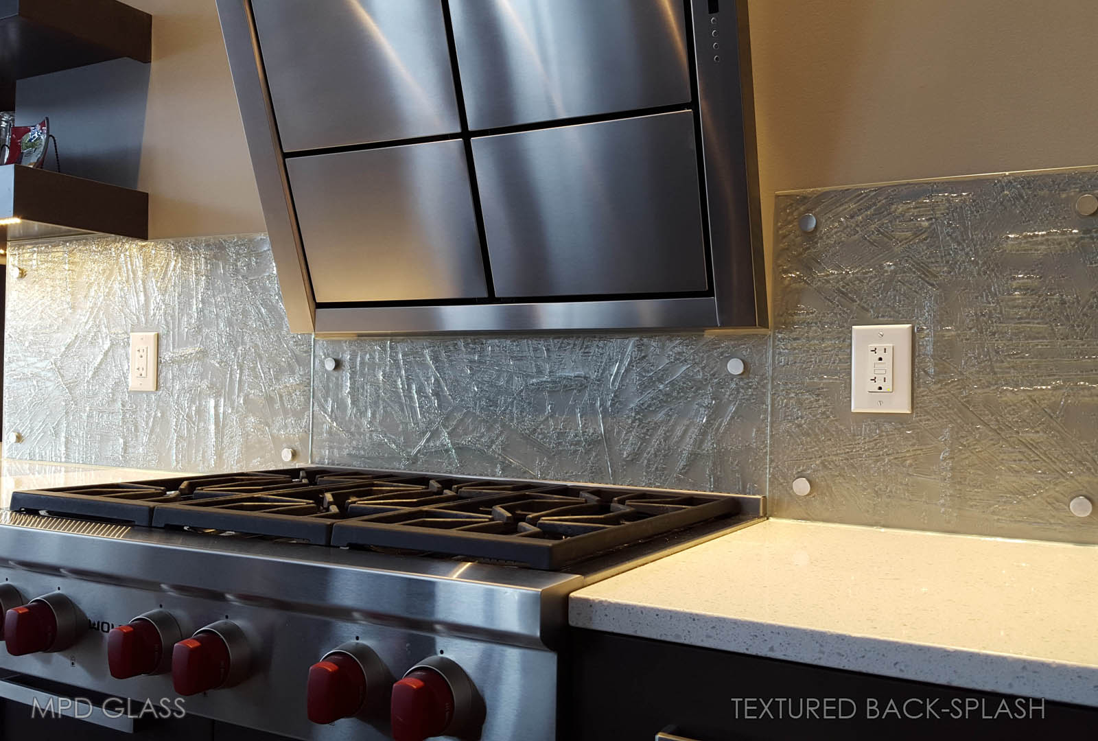 textured back-splash