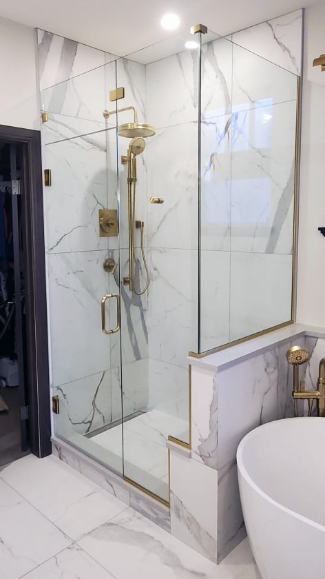 Showers & Steamrooms
